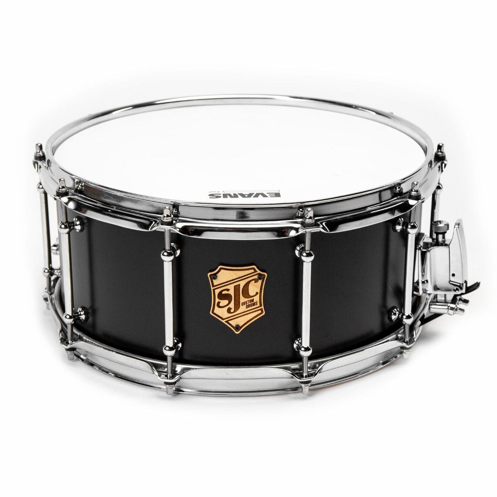 Малый барабан Tour Series 6,5x14 — матовый черныйМалый барабан Tour Series 6,5x14 — матовый черный  