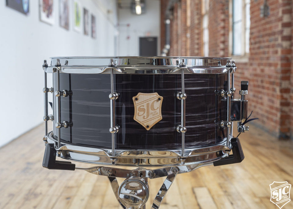 6.5x14 M5 Maple Snare - Black Oyster with Chrome Hardware