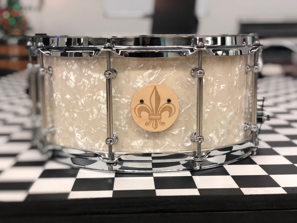 *Used Aged White Pearl Snare